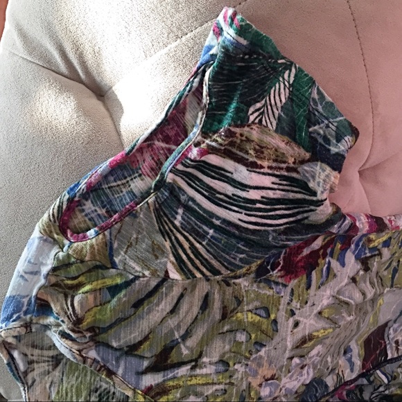 Colorful Top - Picture 2 of 3